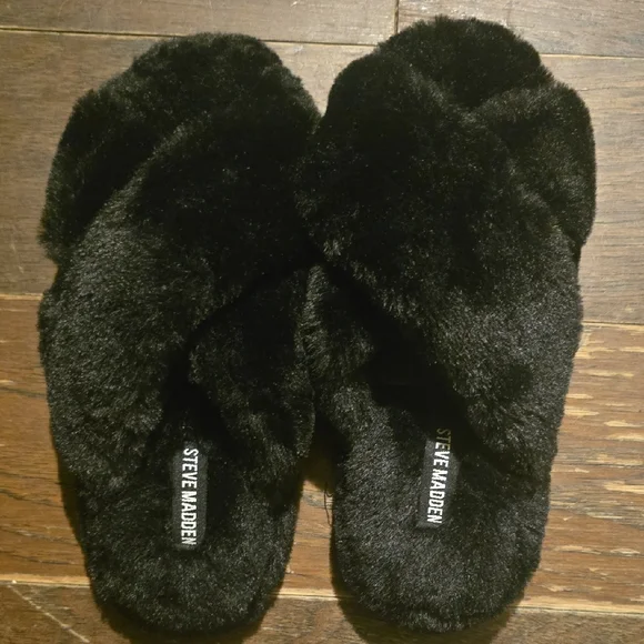 Steve Madden | Shoes | Steve Madden Womens Plush Black  display picture 3